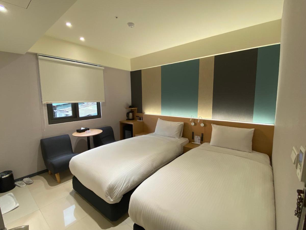 Fu Kuang Hotel Pingtung Exterior photo