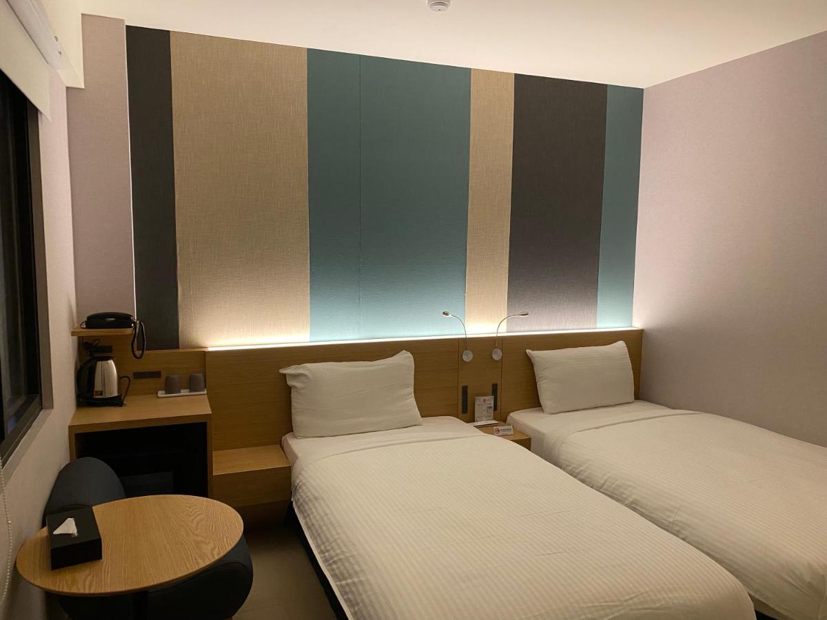 Fu Kuang Hotel Pingtung Exterior photo